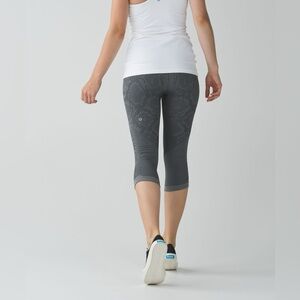 Lululemon In The Flow Crop II